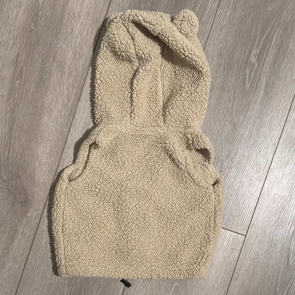 Cozy Bear Hooded Vest - Picture 6 of 6